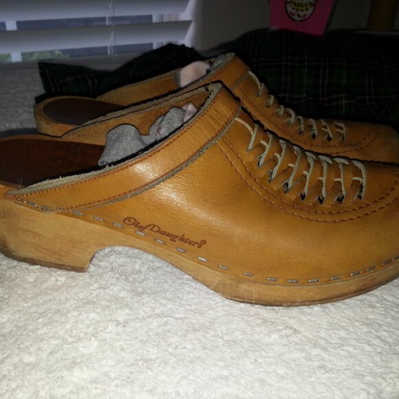 Vintage 1980s Olof Daughters Swedish Clogs Leather and Wood - Picture 4 of 14